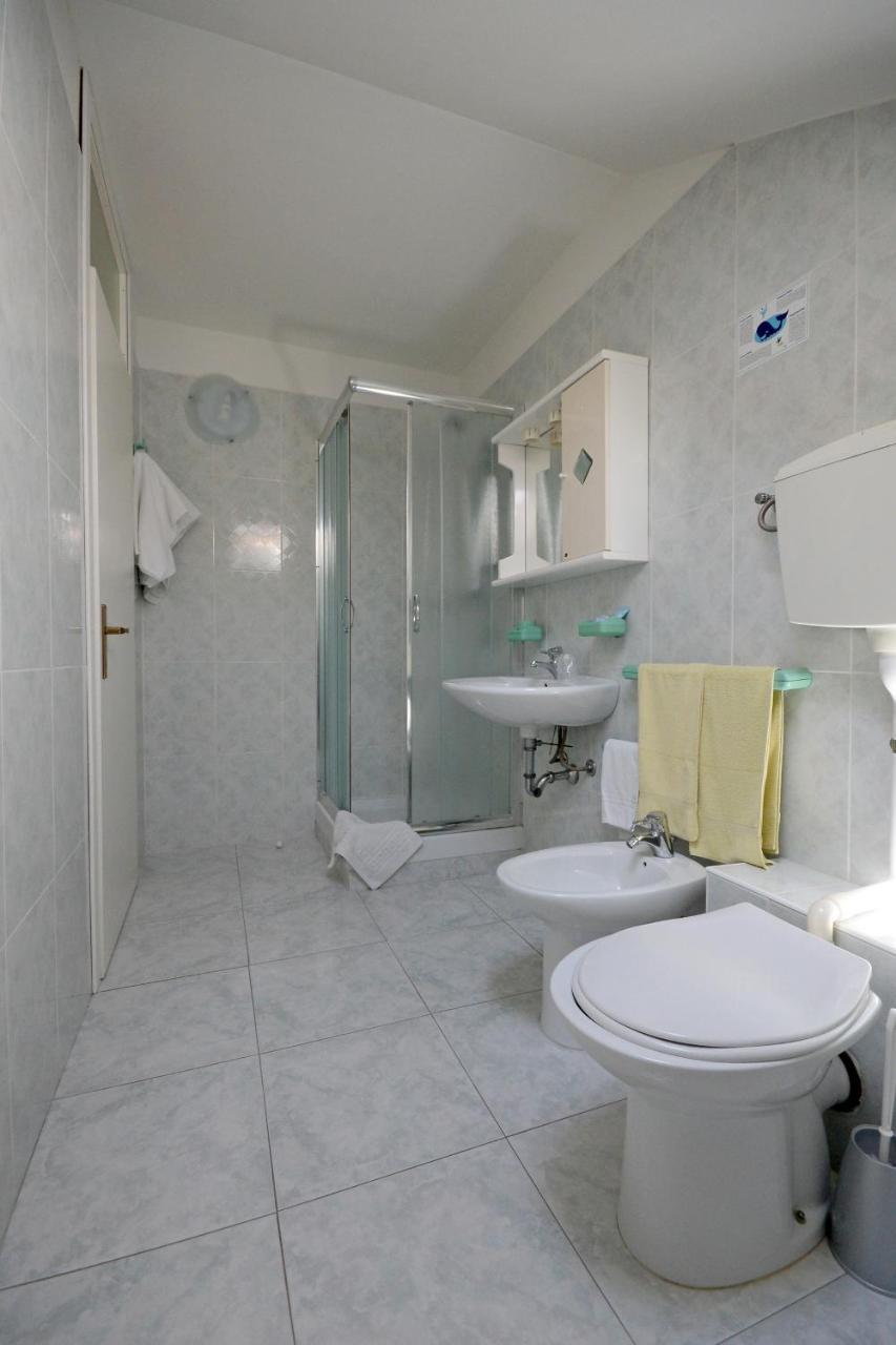 تْشيزيناتيكو Hotel Concorde المظهر الخارجي الصورة